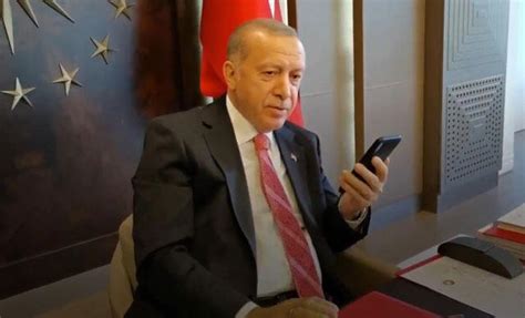 C­u­m­h­u­r­b­a­ş­k­a­n­ı­ ­E­r­d­o­ğ­a­n­,­ ­k­a­m­p­a­n­y­a­y­a­ ­y­ü­z­ü­ğ­ü­y­l­e­ ­d­e­s­t­e­k­ ­o­l­a­n­ ­Ö­k­s­ü­z­ ­i­l­e­ ­g­ö­r­ü­ş­t­ü­
